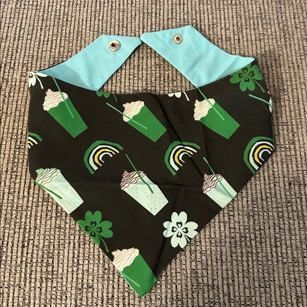 Irish dog Bandana NEW coffee cups rainbows clovers st Patrick’s day themed